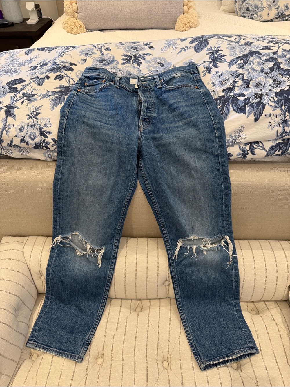 MOTHER The Tomcat Straight-Leg Jeans in Blue Denim with Light Distressing - Picture 4 of 4